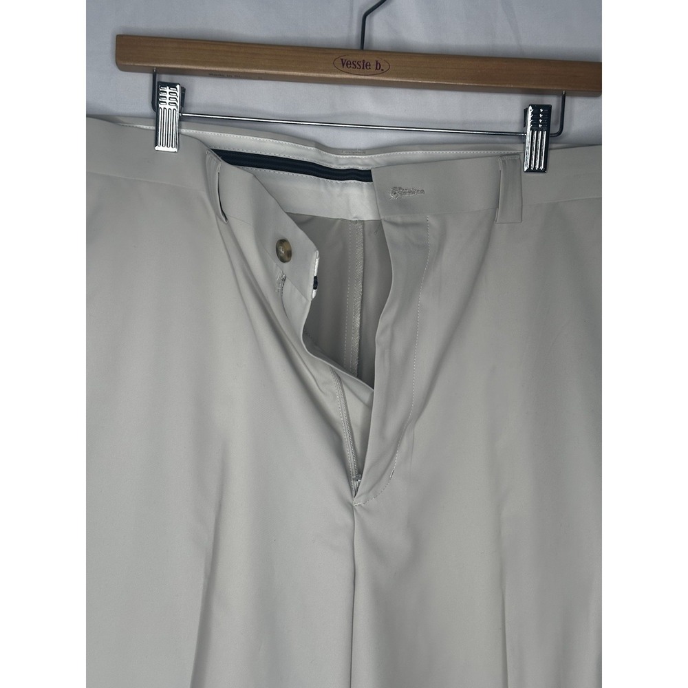 Pro Tour Golf Shorts Comfort Stretch Khaki Chino Men's Size 38 10" Inseam - Picture 3 of 16